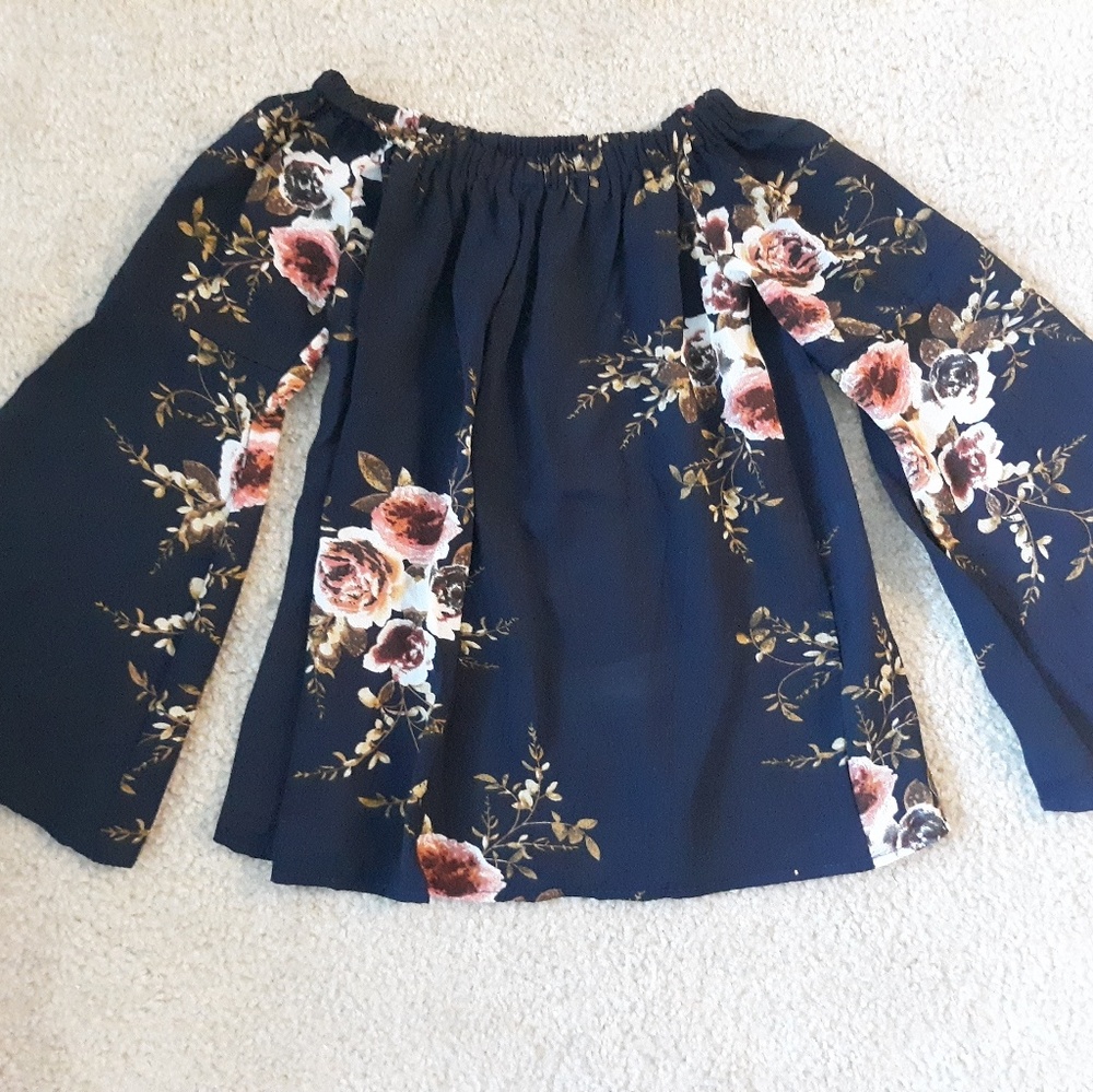 Wish floral navy off the shoulder top - Picture 3 of 3